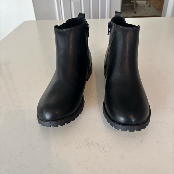 Black Sonoma Chelsea style boot size 9 1/2 - Picture 3 of 4
